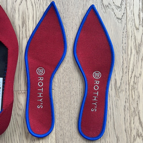 Rothy’s pointed toe shoe in red size 8 - Picture 13 of 13